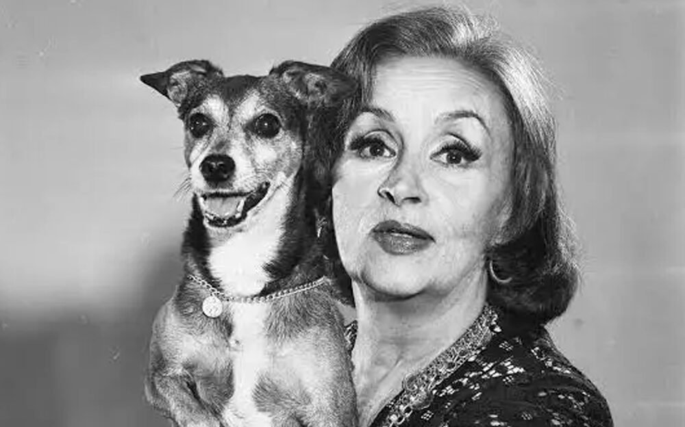 1904 Nació en Buenos Aires, barrio de San Telmo, TITA MERELLO (Laura Ana Merello), actriz, cancionista.