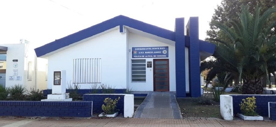 MONTE BUEY: Un vecino fue aprehendido por un altercado en la comisaría: su perro había atacado a otro anima